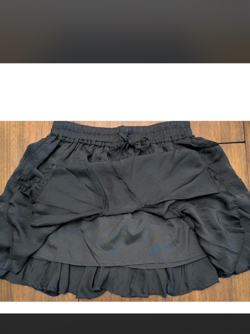 Women’s Ruffle Mini Skirt - Black / White. Small and medium - Picture 10 of 12